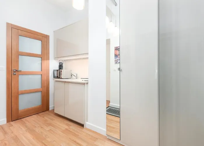 Nowy Swiat Cozy Apartment Warsaw By Noclegi Renters *